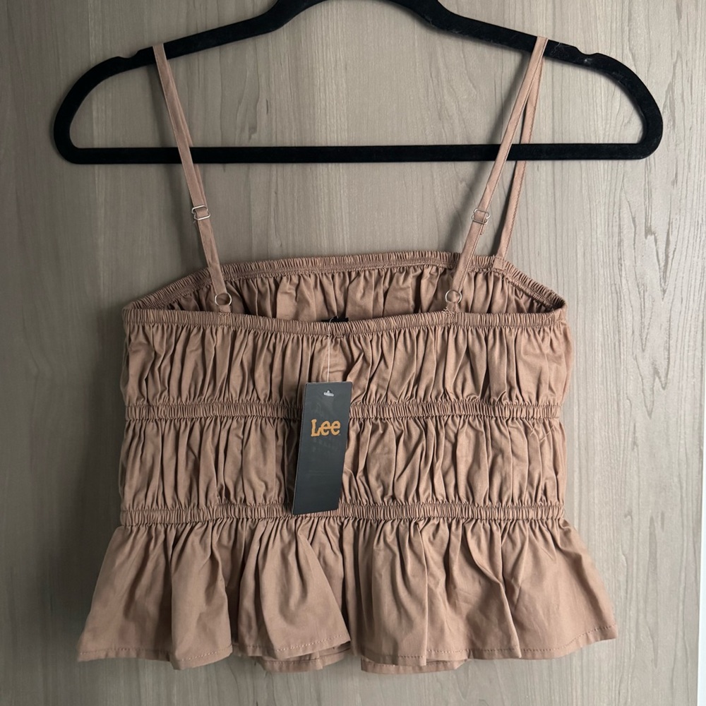 Lee | Tan Ruched Ruffled Cami | Size M - Picture 2 of 6